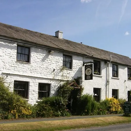 לינה וארוחת בוקר The Head At Middleton 2*