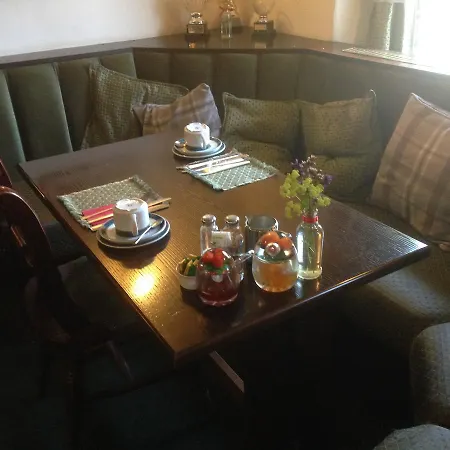 The Head At Middleton فندق مبيت وإفطار 2*